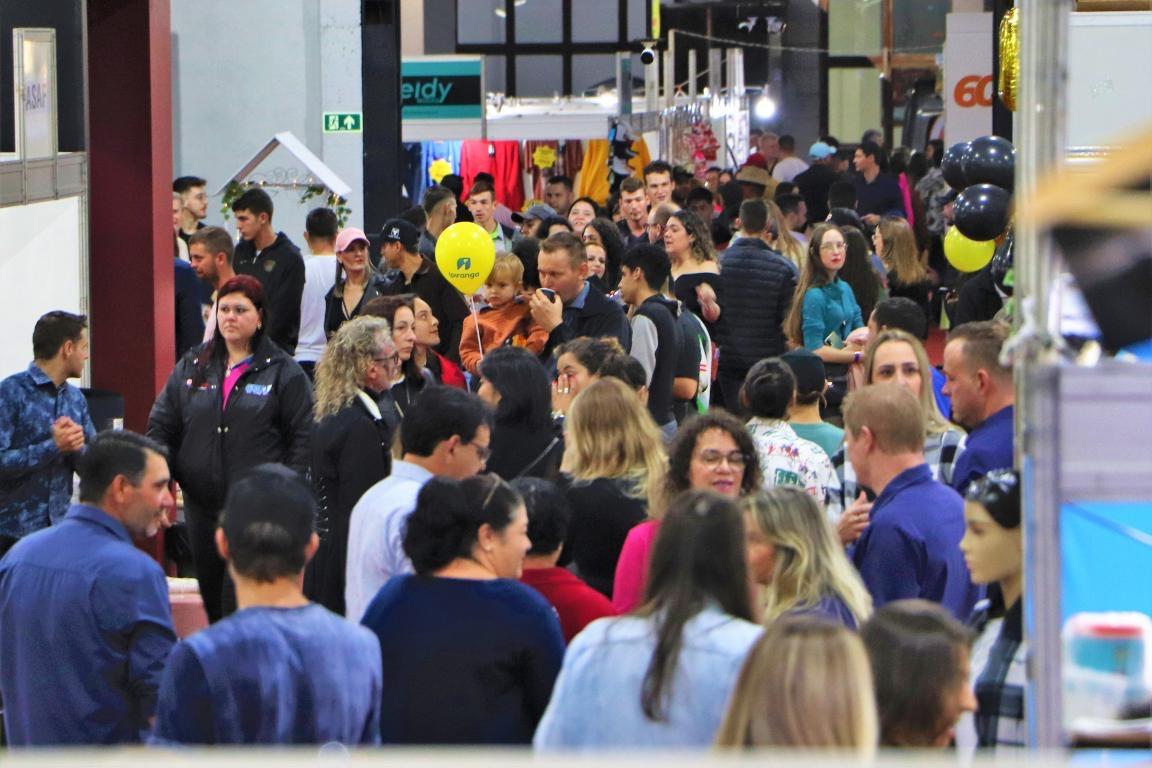 Expo Santa Helena fecha com cerca de 50 mil visitantes em quatro dias