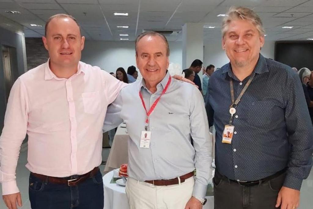 Lindeiros, Lar e Copel discutem estratégias para o desenvolvimento da agropecuária regional