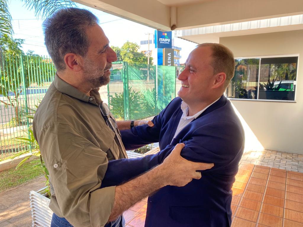 Prefeito Zado recepciona diretor geral de Itaipu em visita a Santa Helena