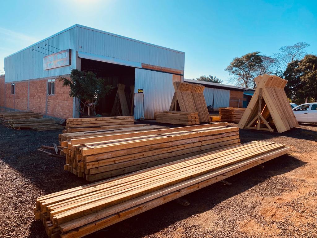 Casa da Madeira em Santa Helena é a solução para quem deseja construir ou reformar
