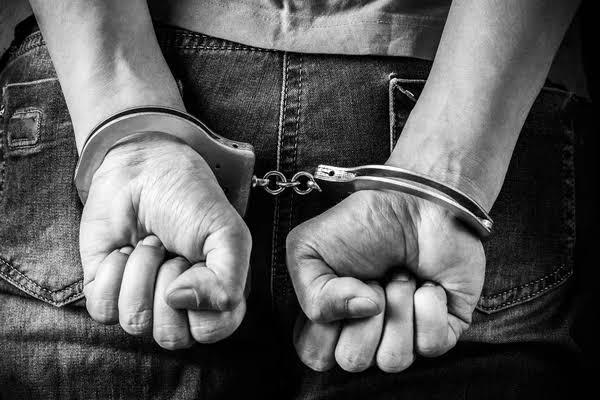 Acusado de matar jovem em Santa Helena se apresenta e permanece preso
