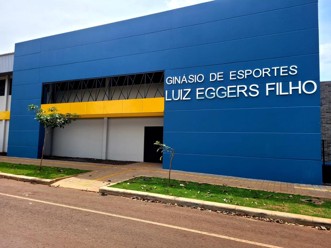 Ginásio Luiz Eggers Filho foi reinaugurado nesta terça-feira (12) em Santa Helena