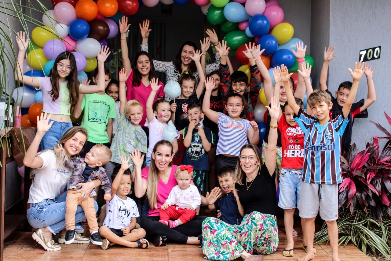 Clínica Odontonutri celebra o Dia das Crianças com doces, presentes e muita diversão