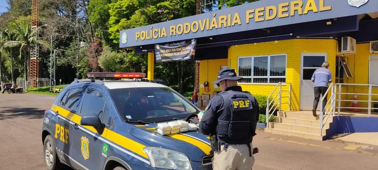 Jovem santa-helenense é presa com 5 kg de crack no Rio Grande do Sul