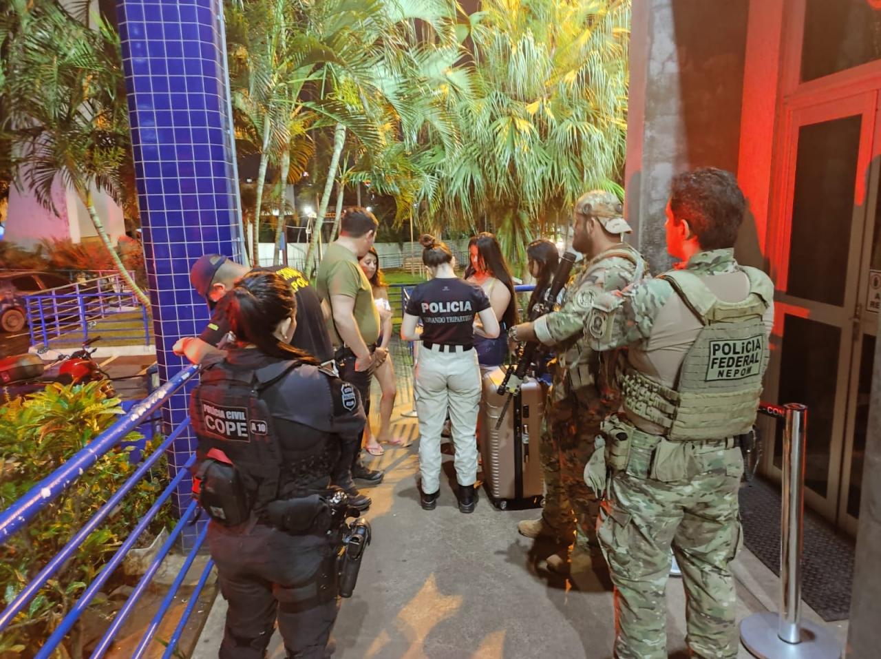 Polícia Federal resgata jovens paraguaias de casa noturna em Santa Helena