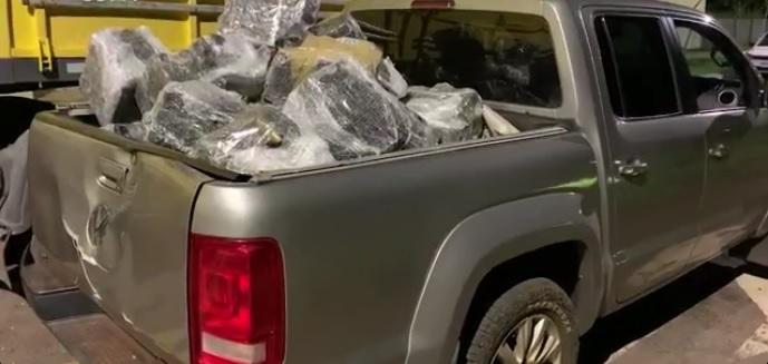 Cerca de 2,3 toneladas de maconha carregadas em Missal são apreendidas pela PM em Cascavel