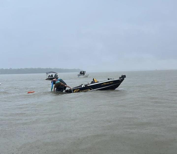 Corpo de Bombeiros realiza buscas por pescador desaparecido em Itaipulândia