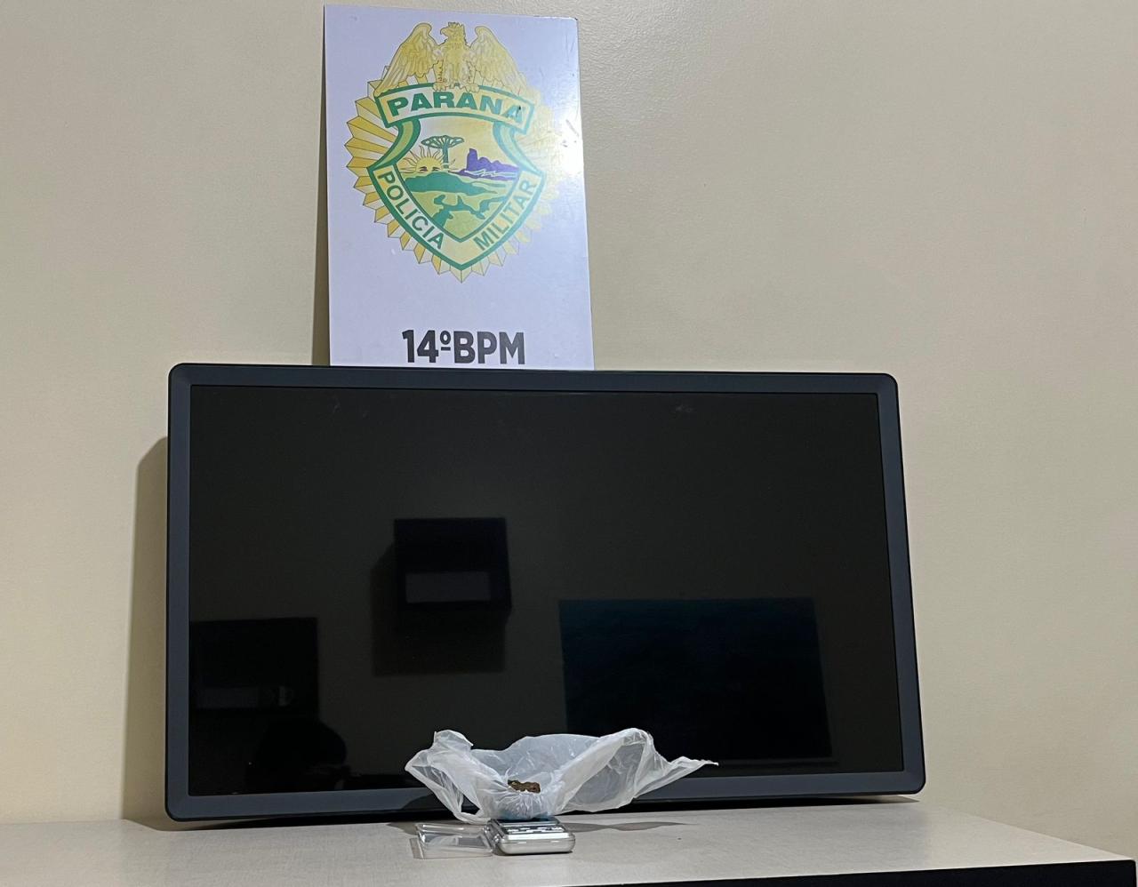 Em ação rápida, Polícia Militar de Itaipulândia recupera TV furtada e apreende droga