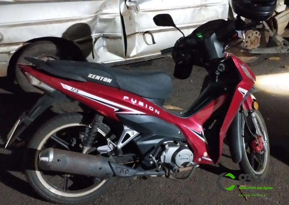 Homem coloca fogo em veículo e acaba contido pelo proprietário em Santa Helena