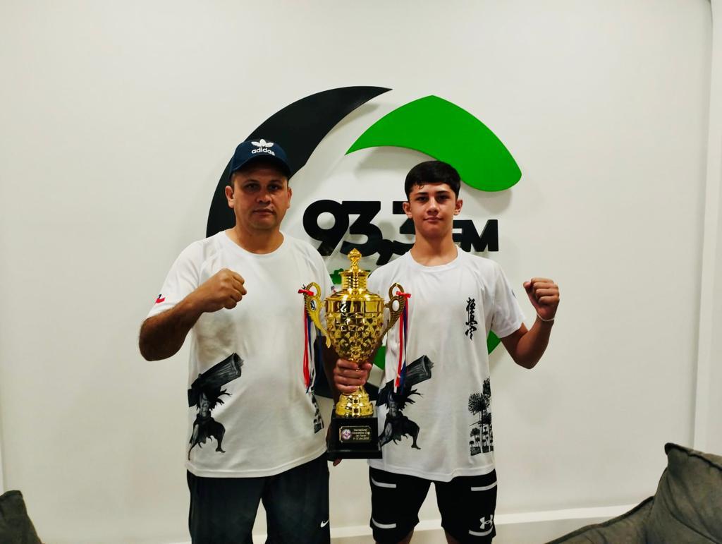 Aos 14 anos, santa-helenense é campeão mundial de Karatê Kyokushin no Chile