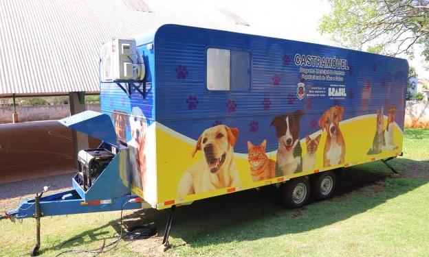 Castramóvel em Sub-Sede atenderá animais cadastrados na próxima semana. Mais de 300 cirurgias já foram feitas