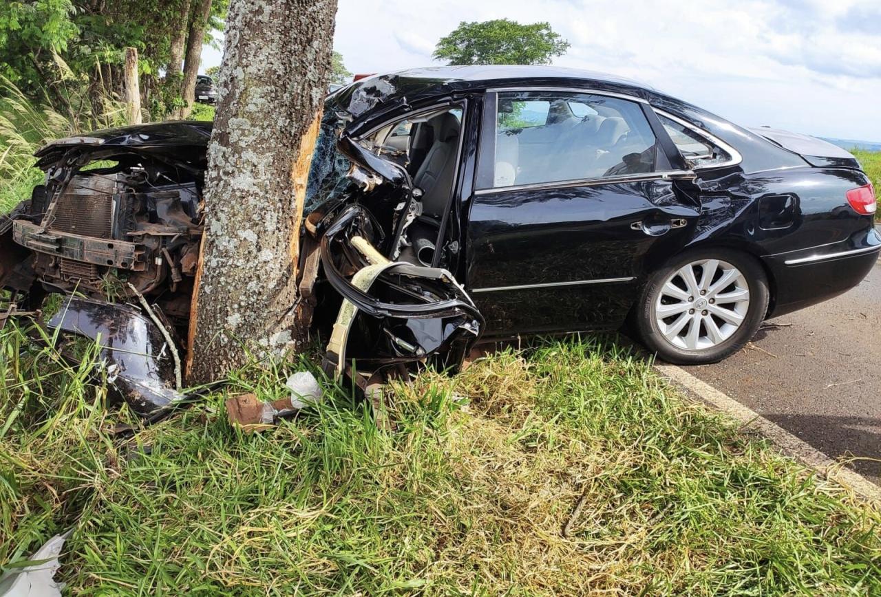 Pai e filho ficam feridos em acidente em Itaipulândia