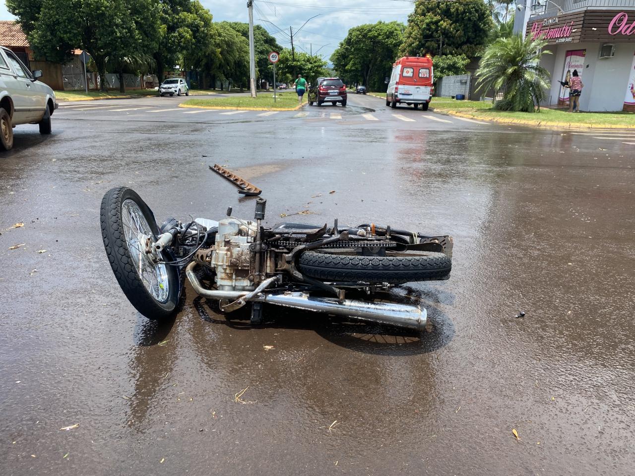 SAMU socorre vítimas de acidente de trânsito em Santa Helena