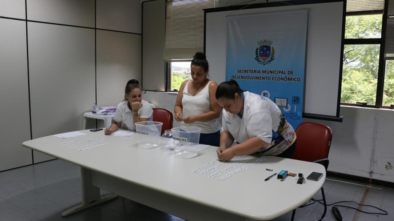 Sorteados os pacotes de quiosques para o Natal e Ano Novo em Santa Helena
