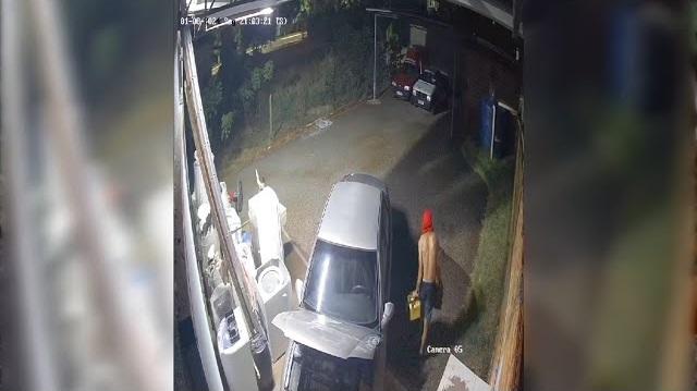 Câmera de segurança flagra criminoso furtando bateria e carregador em Santa Helena