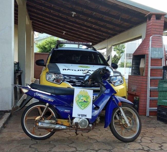 Motocicleta irregular e condutor sem CNH são encaminhados a Polícia Militar de Itaipulândia