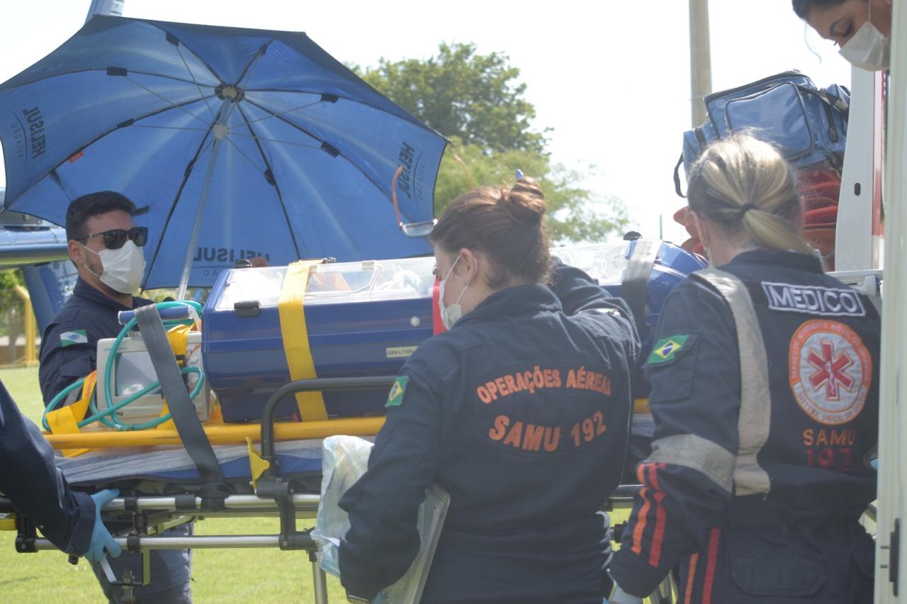 Bebê com apenas 48h de vida é transferido de helicóptero de Santa Helena para Toledo