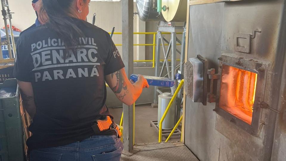 Denarc incinera em Itaipulândia, mais de 1,7 tonelada de drogas