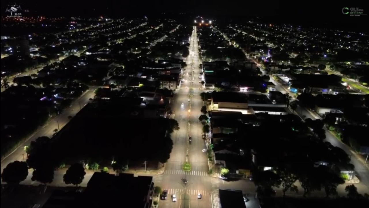 Iluminação em Led muda aspecto urbano da cidade e interior de Santa Helena
