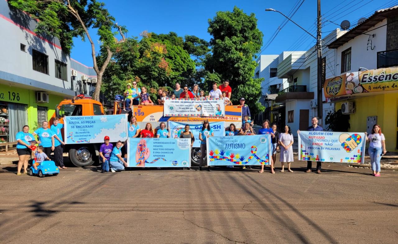 Primeiro movimento de conscientização em prol do Autismo é realizado em Santa Helena