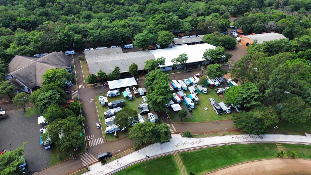 Santa Helena recebe encontro de Motorhomes promovido pelo Grupo Estradeiros do Paraná