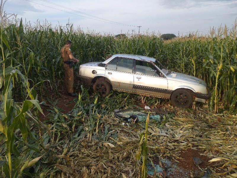 Monza é abandonado após acidente no interior de Santa Helena