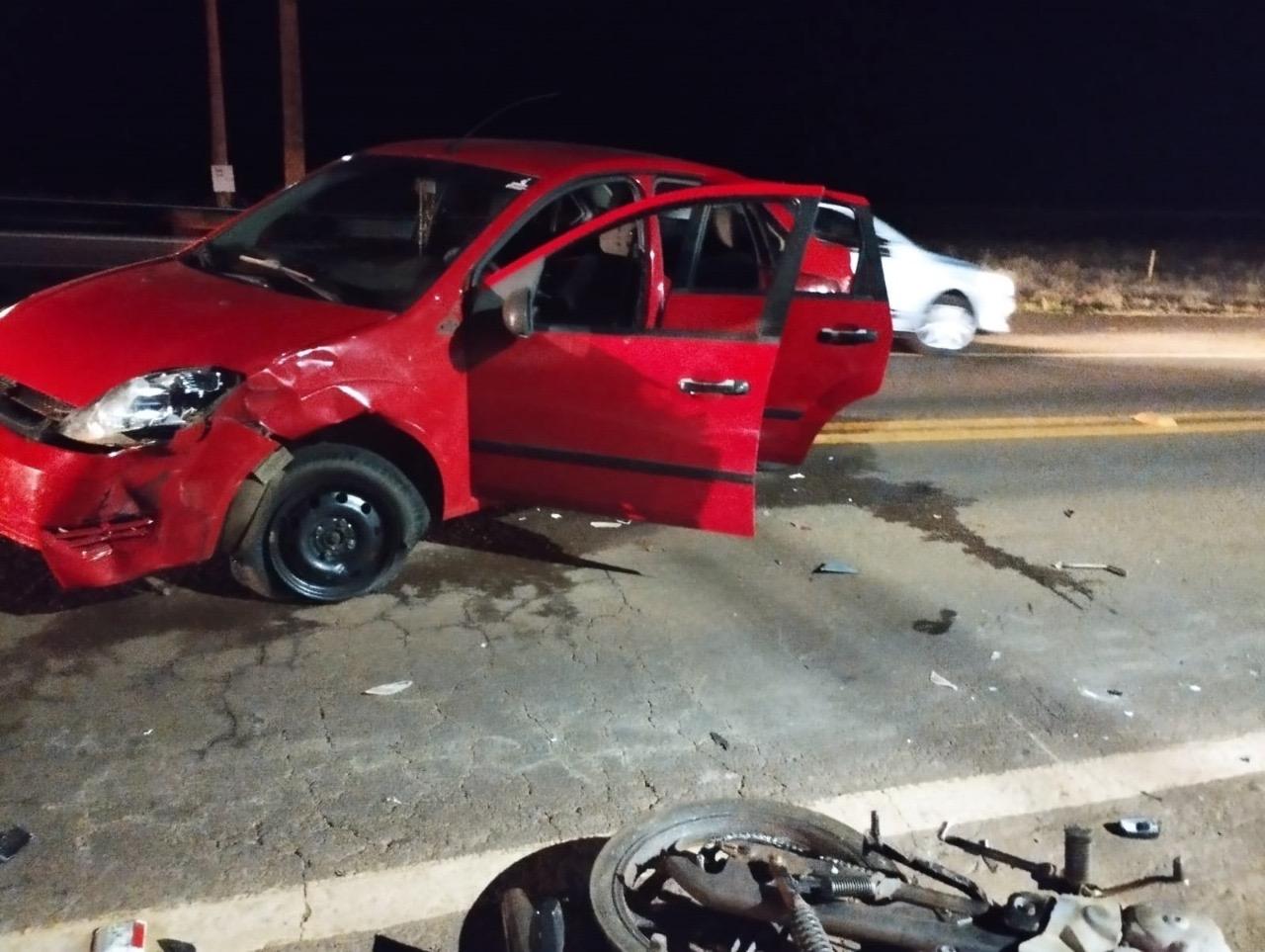 Motociclista é encaminhado ao hospital após forte colisão em Santa Helena