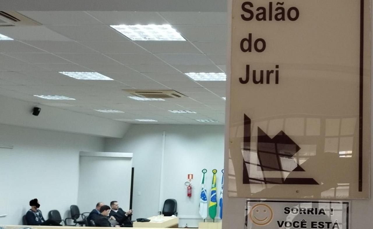 Réu é condenado pelo Tribunal do Júri de Santa Helena a 11 anos de reclusão por tentativa de homicídio