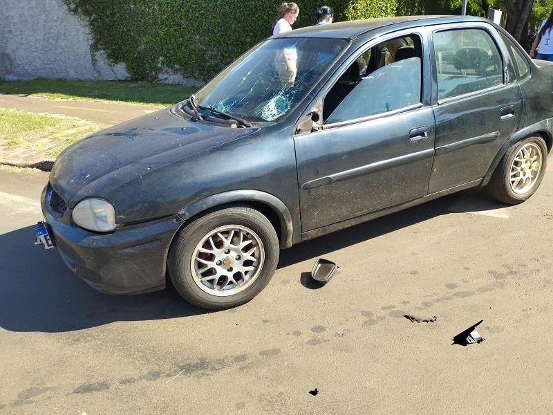 Adolescente fica ferido em acidente entre automóvel e bicicleta em Santa Helena