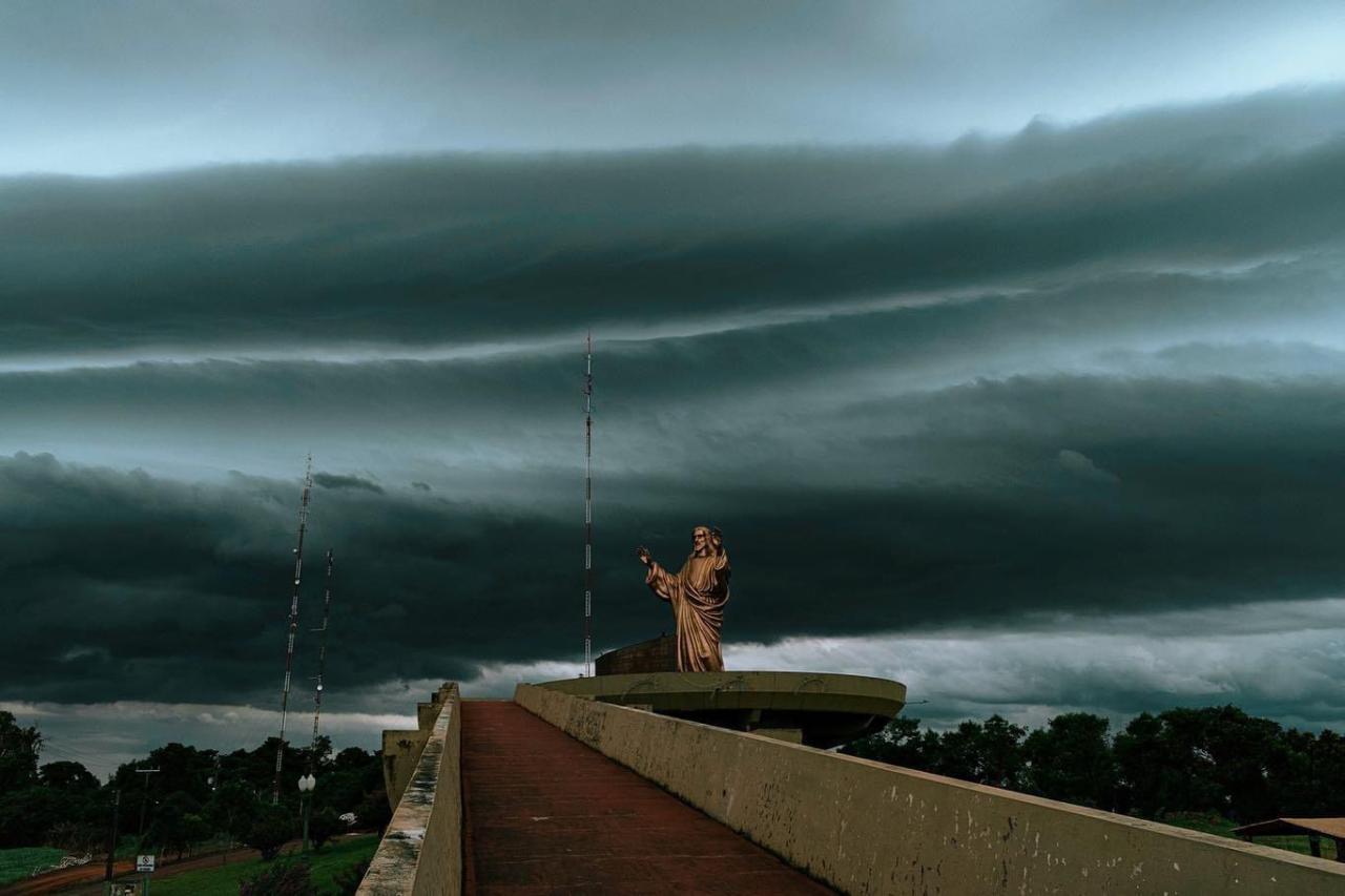 Inmet amplia alerta de tempestades em Santa Helena e outra 260 cidades do PR