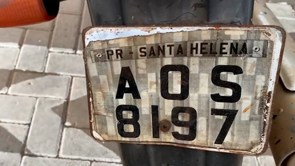 Moto que ostentava placa falsa de Santa Helena é apreendida em Cascavel