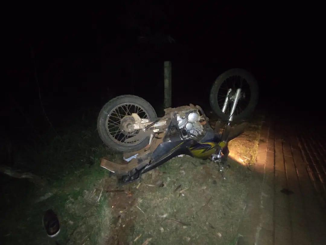 Motociclista fica ferido em acidente na Curva do Ogregon em Santa Helena
