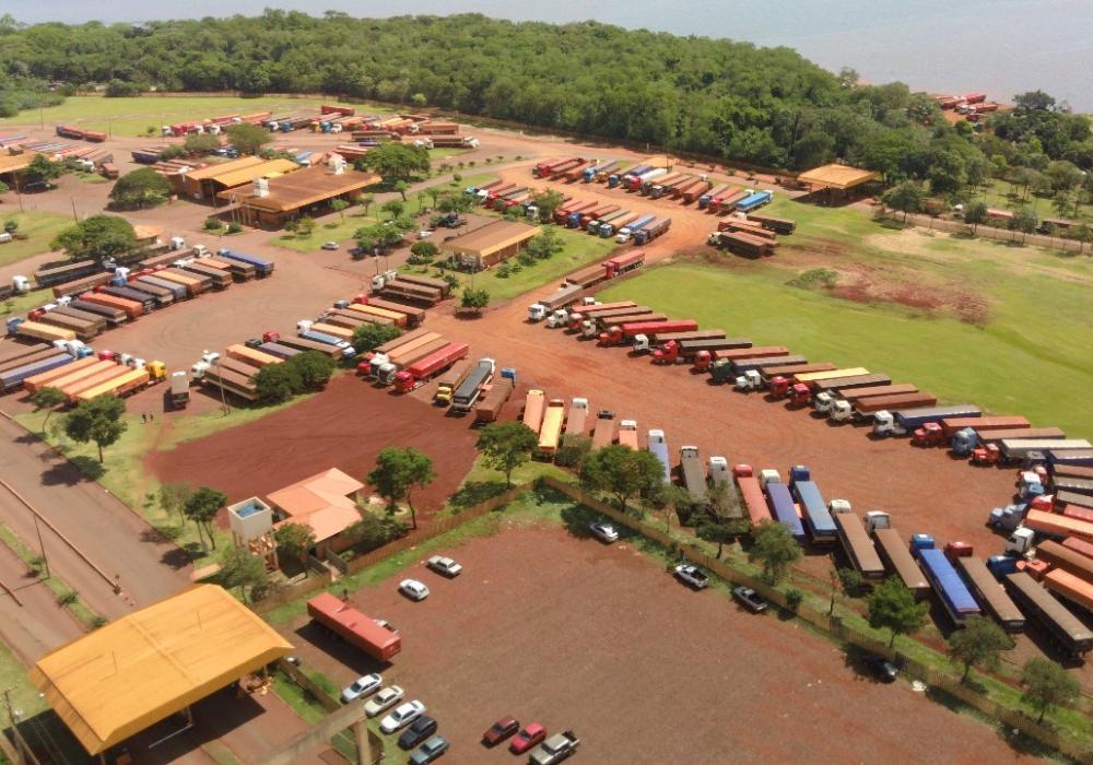 Paralelo às obras no Paraguai, Porto Internacional de Santa Helena vê movimento aumentar