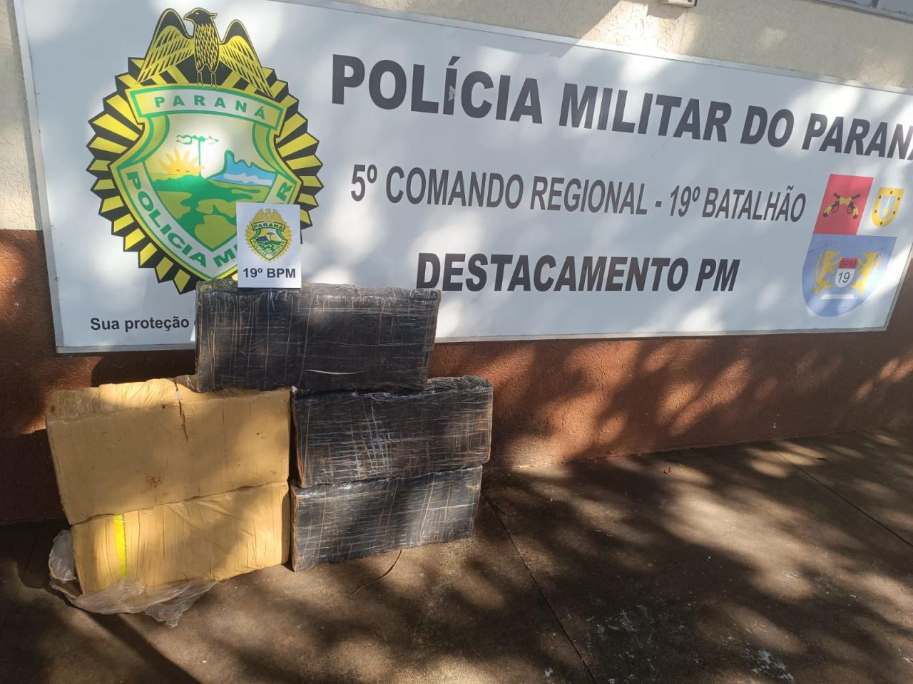 Polícia Militar de Diamante do Oeste apreende droga após perseguição