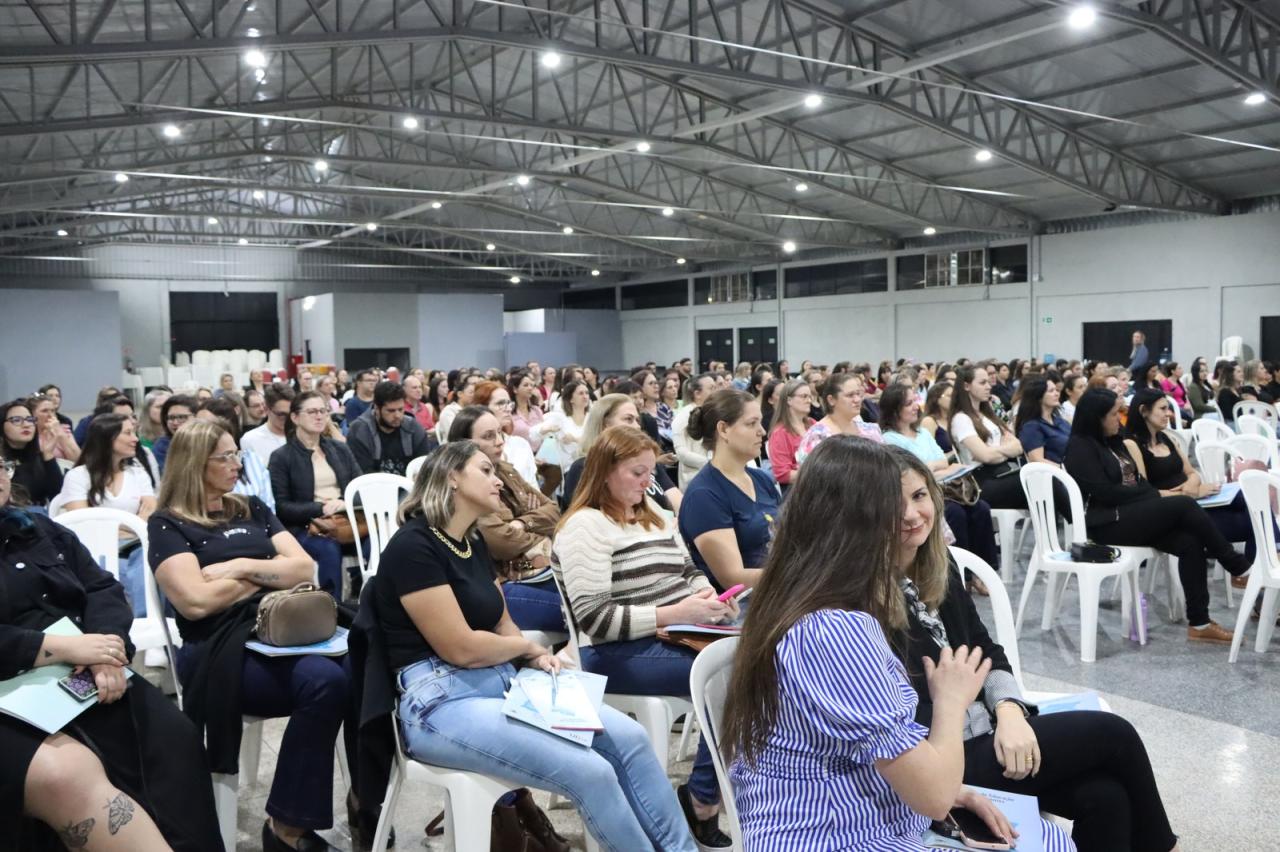 II Seminário de Educação e Práticas Docentes mantém sucesso em Santa Helena