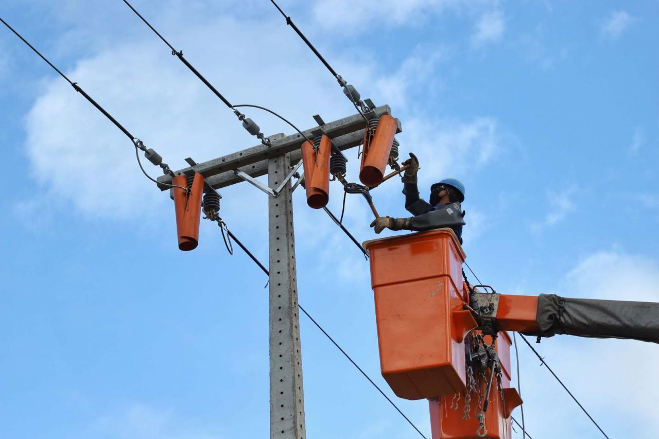 Após temporal, Copel ainda busca restabelecer energia em Santa Helena e cidades da região