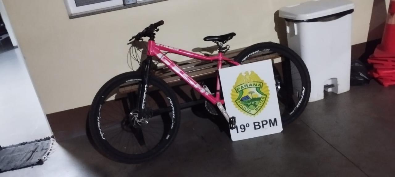Polícia Militar de Santa Helena prende autor de furtos e recupera bicicleta