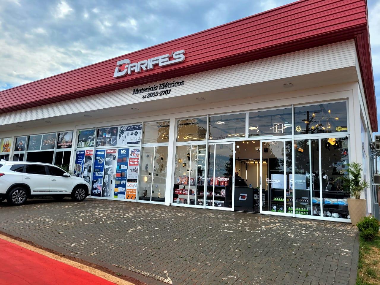 Darife´s inaugura loja de materiais elétricos em Santa Helena