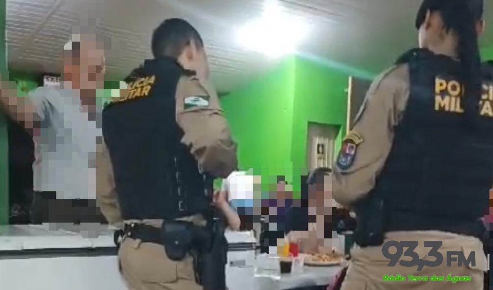 PM encerra bingo em Santa Helena após filho denunciar prejuízo dos pais