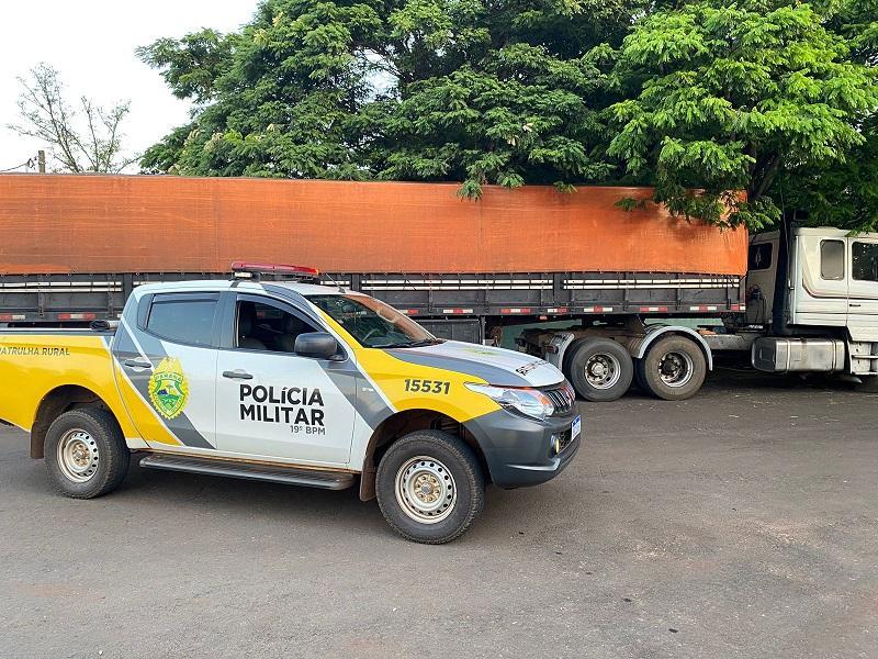 Carreta roubada é recuperada em São Clemente, distrito de Santa Helena