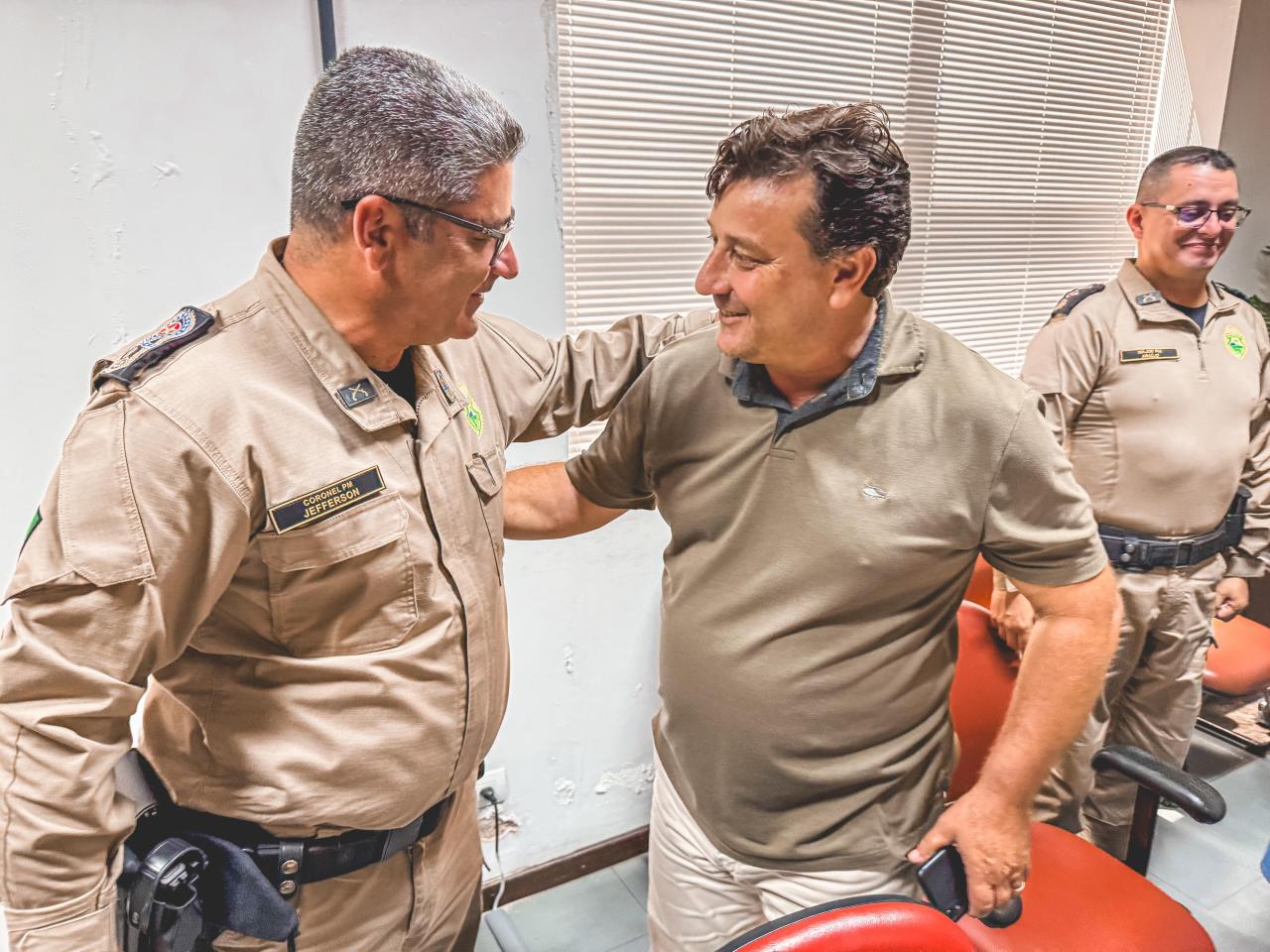 Coronel Jefferson elogia atuação da PMPR na Operação Verão em Santa Helena e região Oeste