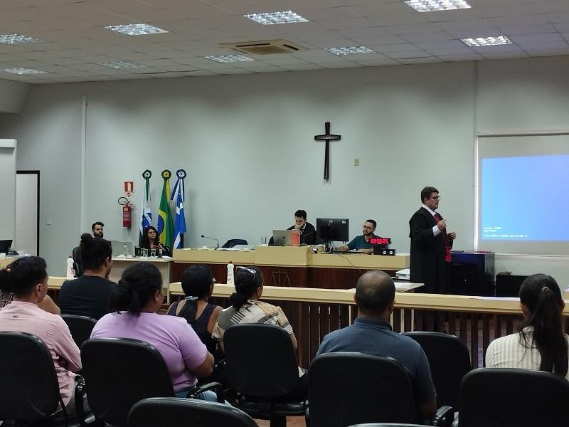 Réu é condenado a 25 anos de prisão por feminicídio em São José das Palmeiras