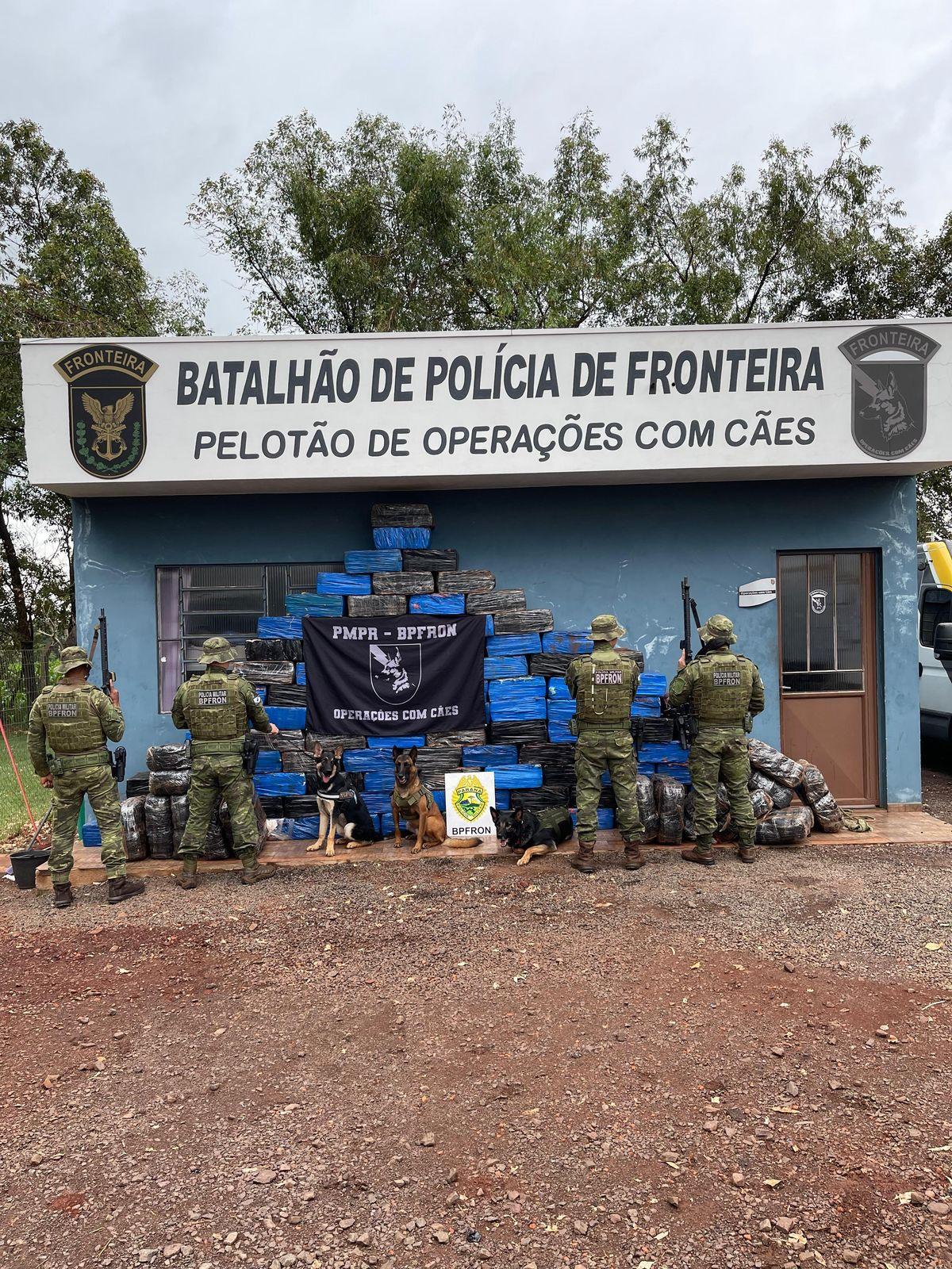 BPFRON apreende 2 toneladas de maconha em Santa Helena