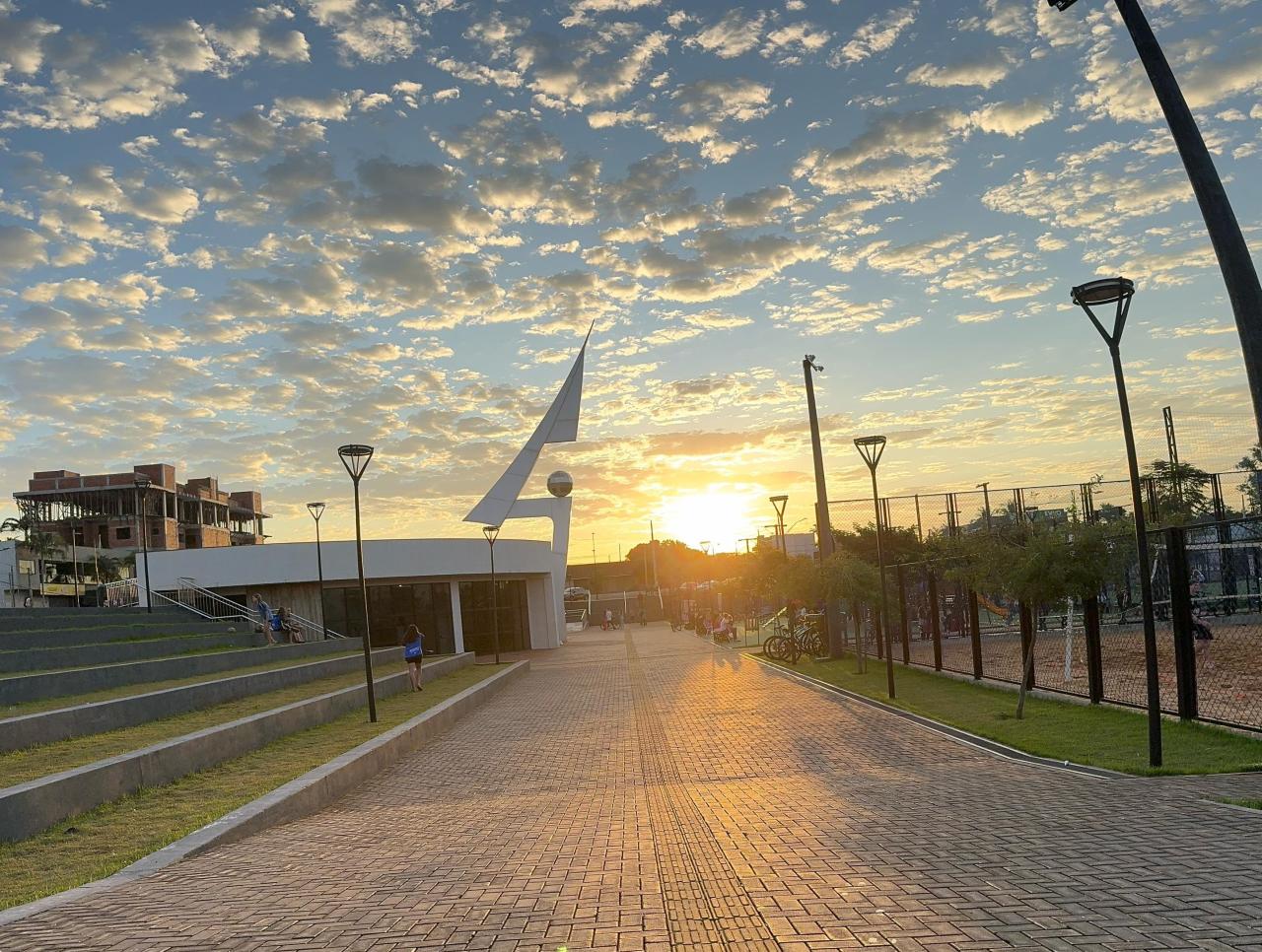 Com 37,7ºC, Santa Helena registrou a temperatura mais alta no Paraná no fim de semana