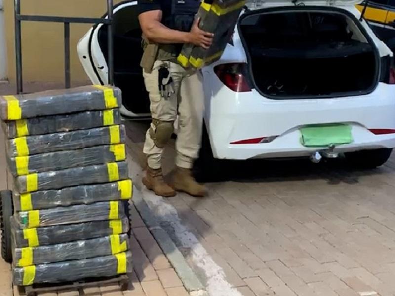 Droga carregada em Santa Helena é apreendida em Santa Tereza do Oeste