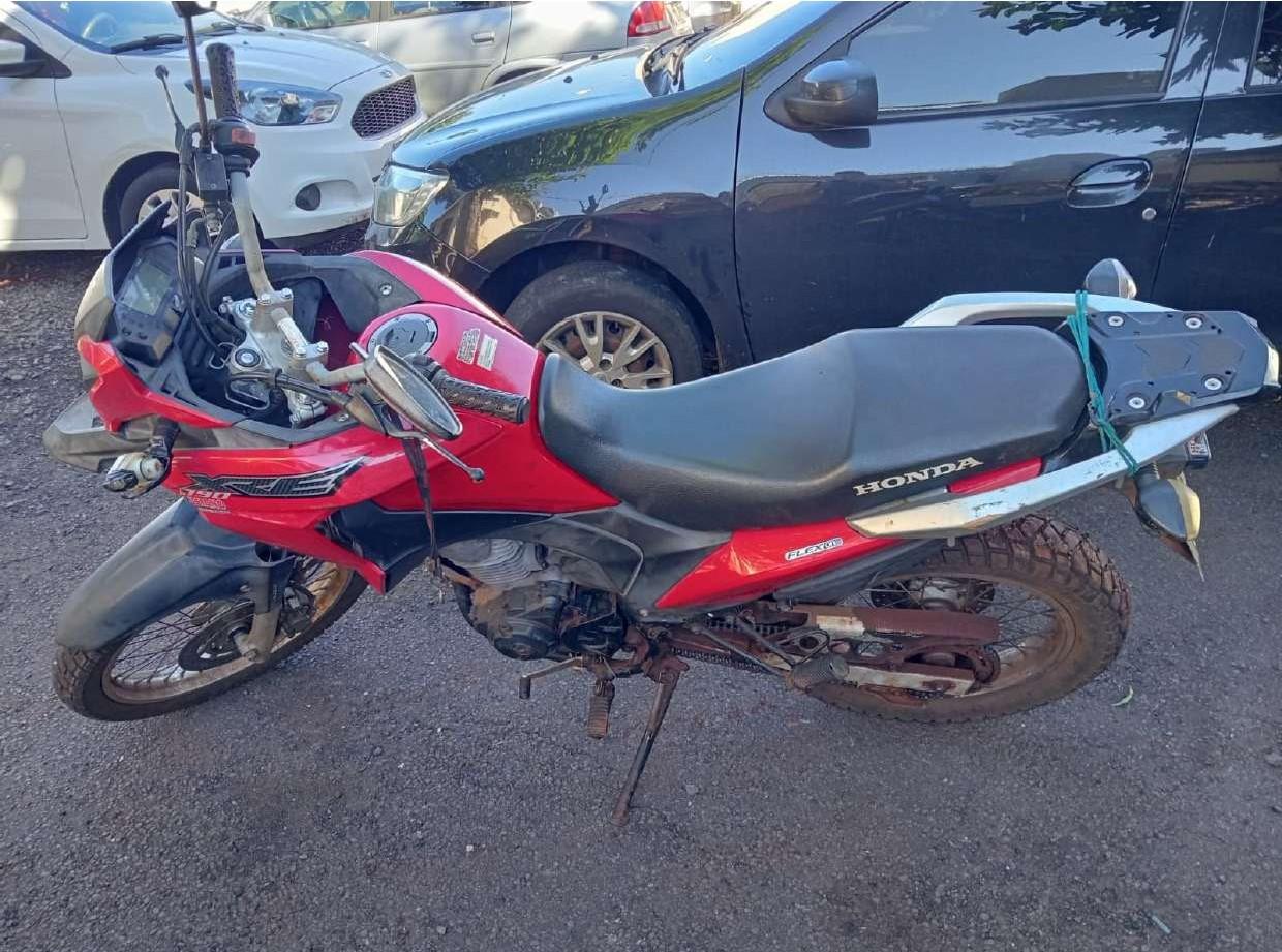 Polícia Civil de Santa Helena recupera motocicleta furtada em menos de três horas após o crime