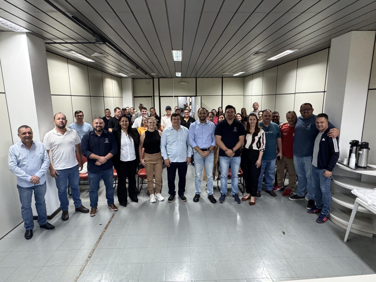 Deputado Do Carmo anuncia investimento para construção de duas UBS’s para Santa Helena