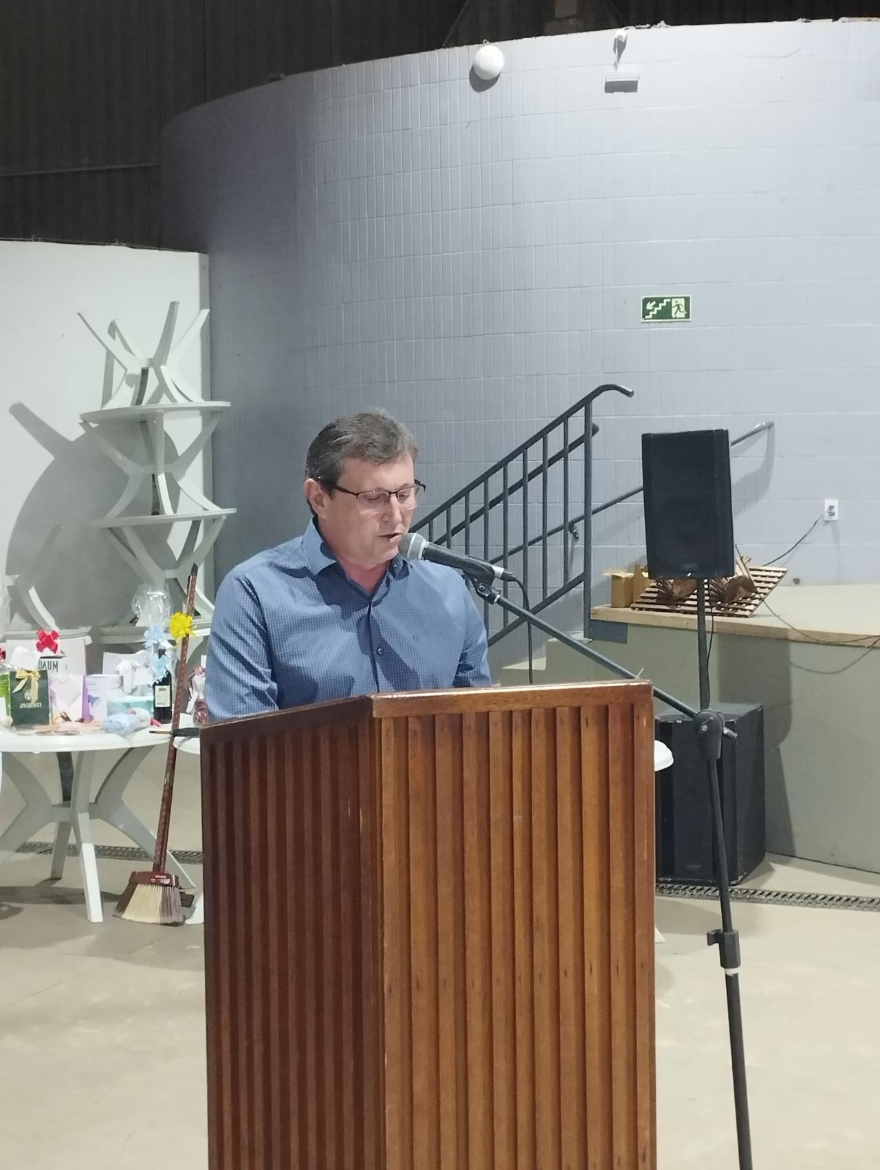 Prefeito de Entre Rios do Oeste detalha projetos e investimentos deste início de mandato