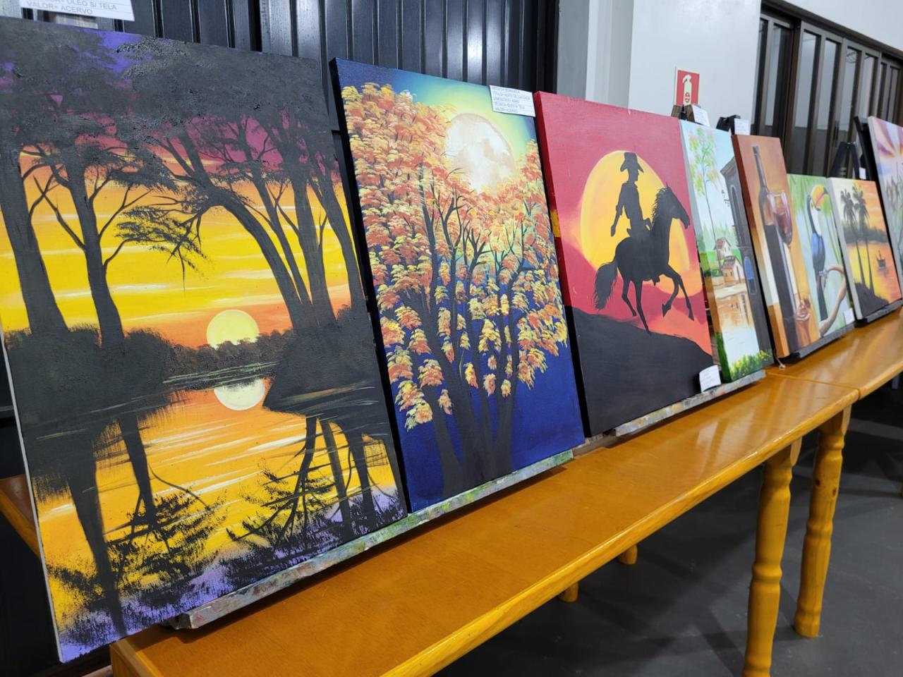 Atelier Geovane Dourado realiza exposição de Artes Plásticas em Santa Helena