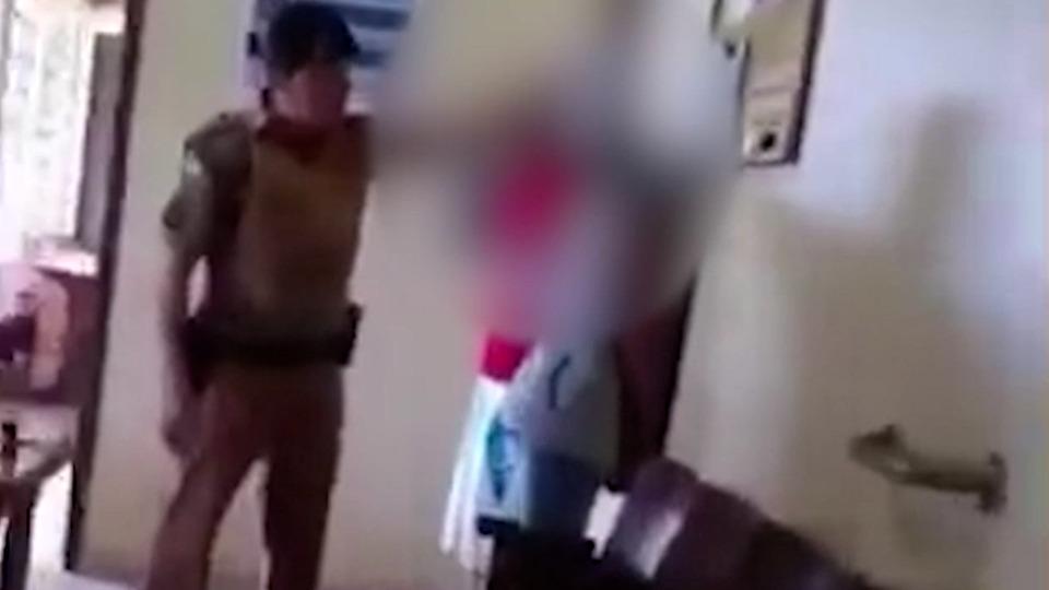 (Vídeo) Três PMs são denunciados por tortura a adolescente em batalhão no Paraná